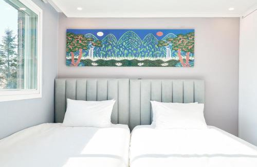 Namdaemun House | Htb Tailored Service Home & Garden Near Seoul Stn