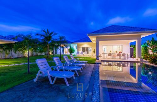 Ban Nong Sadao Villa | Hua Hin Pool Villa with 4 Bedrooms L50