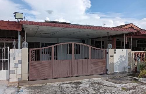 Kampung Kuala Pari House | Hua Tang Homestay
