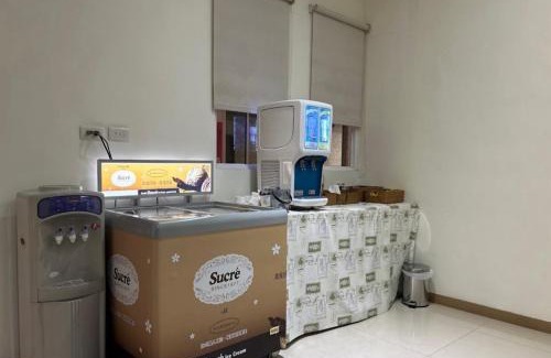 Zuoying District Hotel | Hua Xiang Motel - Arena