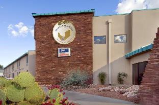 Valentine Hotel | Hualapai Lodge