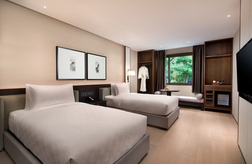 Yanta Qu Hotel | HUALUXE Hotels and Resorts Xi'an Tanghua, an IHG hotel
