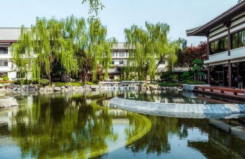 Yanta Qu Hotel | HUALUXE Xi'an Tanghua by IHG