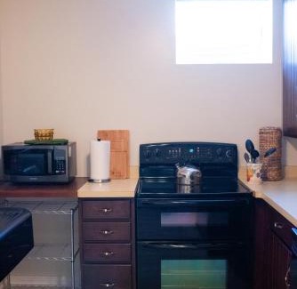 Hammondsport Apartment | Hubbs Cellar at JS Hubbs Guest House