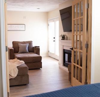 Hammondsport Apartment | Hubbs Cellar at JS Hubbs Guest House