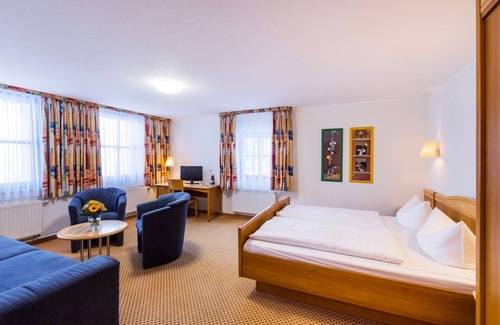 Grossschoenau Hotel | Hubertusbaude
