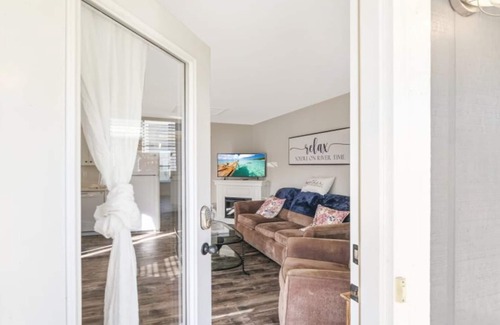 Ottawa House | Huck Finn | 1 Bed, 1 Bath