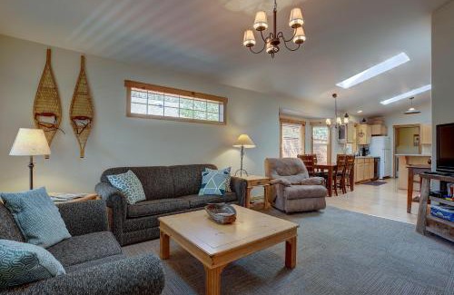 River West House | Huckleberry Cottage