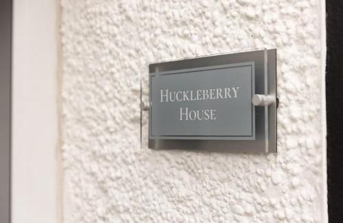 Lowick Apartment | Huckleberry House