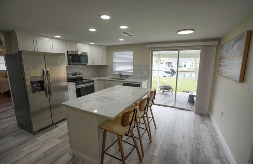Hudson Beach Estates House | Hudson Beach Getaway W/Dock