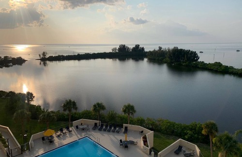 Sea Ranch On The Gulf Condo | Hudson Beach Gulf of Mexico Waterfront Condo Tennis Pool Boating Amazing Views!