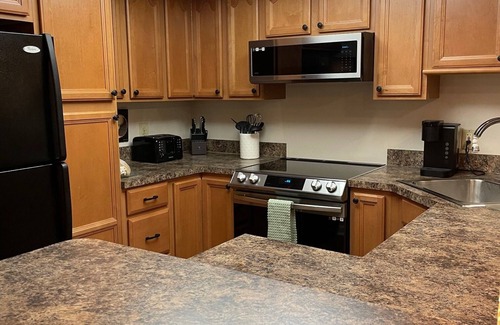 Hudson Condo | Hudson Hideaway: 2 BR/2 Bath Gulf Front Condo,Stunning Sunset from 27' Balcony