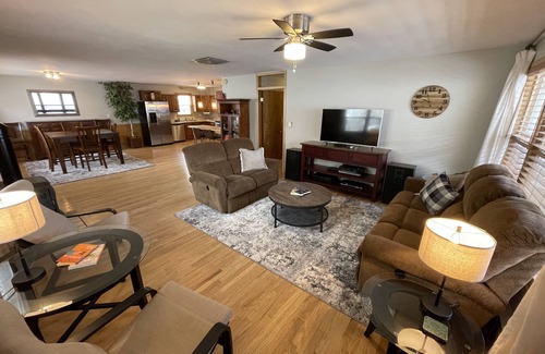 Ouray Condo | Huge 2000 sq ft! 1200 MBPS! Huge private deck! BBQ! On River! Amazing Mtn Views!