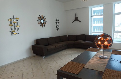 The Greens Apartment | Huge Barsha Heights 4 Bedroom in Heart of Dubai - Balconies, pool, gym, parking!