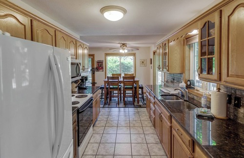 Garrison House | Huge Game Room, Protected Dock, Guest house, Firepit Tons of Games and more!