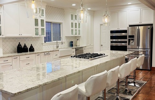 El Paso House | Huge Hacienda Home + 1 guest house ,Pool, Scenic Views, Up to 16 Adults, 4 kids