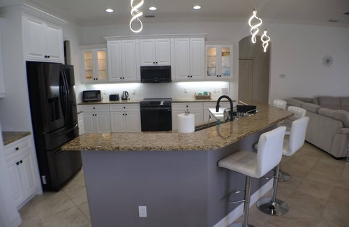 White Marsh House | Huge Home with Huge Fenced yard, Beautiful home with all the amenities.
