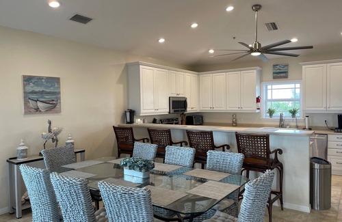 North Captiva House | HUGE LUXURY HOME ELEVATOR/PRIVATE POOL&BEACH ACCESS/CLUB AMENITIES INCLUDED/PETS
