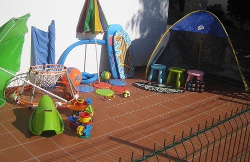 Coto Apartment | Huge salt water heated pool, BBQ, WiFi, child focussed.