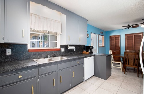 West Pensacola House | HUGH PRIVATE POOL - Game/Fitness room, close to popular attractions and beach!