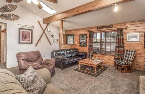 Ruidoso House | Hughes, Cabin at Ruidoso, with Forest View
