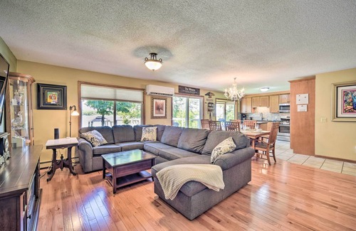 Centerville House | Hugo Home, Direct Lake Access & Private Dock!
