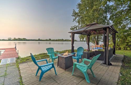Centerville House | Hugo Home, Direct Lake Access and Private Dock!