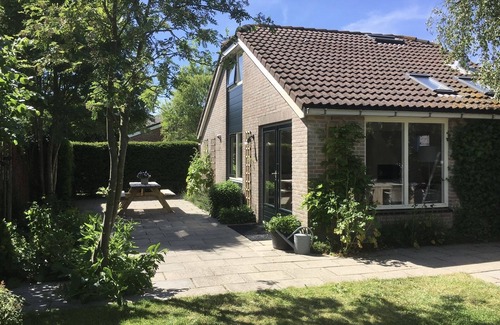 Egmond aan den Hoef House | Huis Egmond, you immediately feel at home.