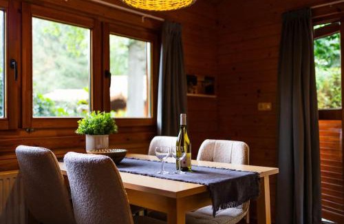 Epe House | Huisdiervriendelijk houten huisje in het groen