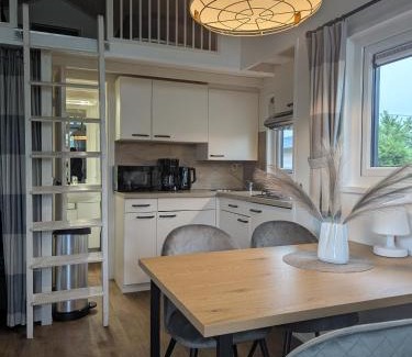 Municipality of Hellevoetsluis House | huisje aan zee