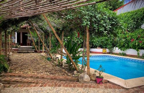Brisas de Zicatela House | Huitzilin Hostal