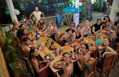Brisas de Zicatela House | Huitzilin Hostal