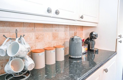 Gateshead Apartment | Humble Home NE - Short & Long stay or Contractors 1