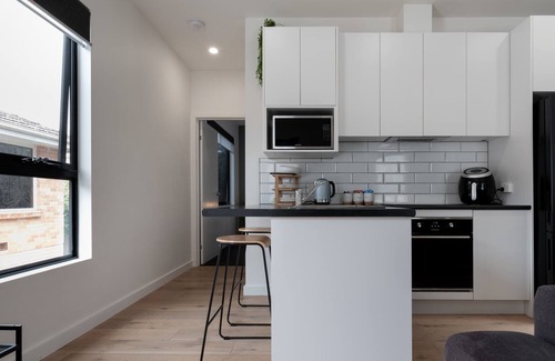 West Launceston Apartment | Humble little abode S