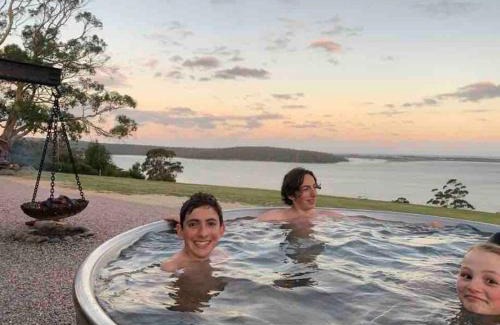 St Helens House | Humbug Views - Bunk House & Hot Tub!
