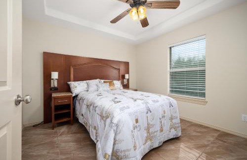 Pharr Apartment | Hummingbird Apt 8