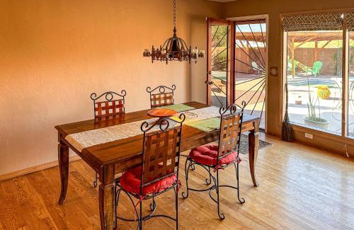 Tucson House | Hummingbird Hideaway