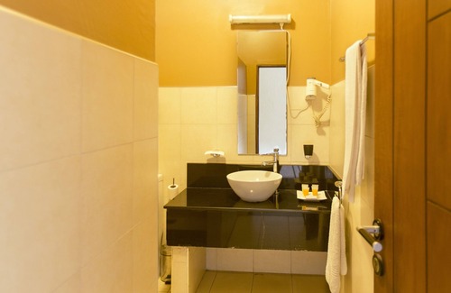 Central Kampala Hotel | Humura