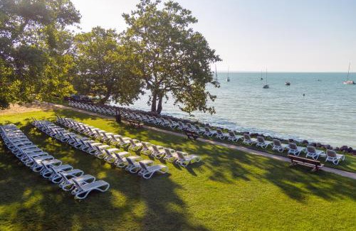 Balatonalmadi Hotel | Hunguest Hotel Bál Resort