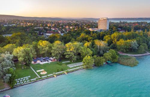Balatonalmadi Hotel | Hunguest Hotel Bál Resort
