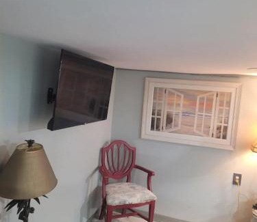 Anclote River Acres Apartment | hunker bunker river front 2