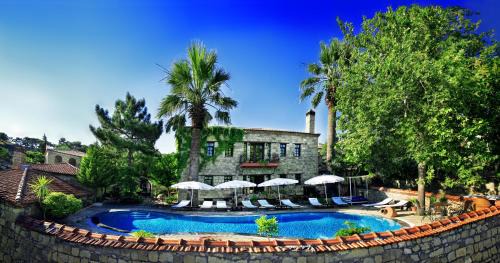 Adatepe Hotel | Hunnap Han