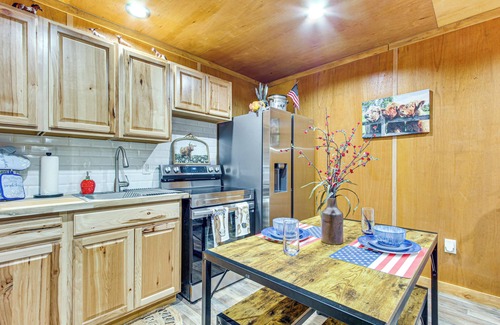 Folsom Apartment | Hunt, Fish & Explore: Tranquil Hideaway in Folsom!