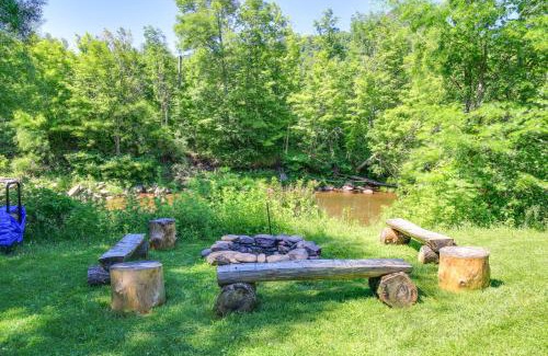 Hunter House | Hunter Home with Fire Pit and Yard On Main Street!