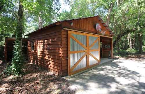 Brooksville Cabin | Hunter Log Cabin