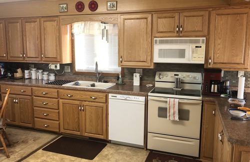 Lodgepole Other | Hunting/Vacation Lodge available year round