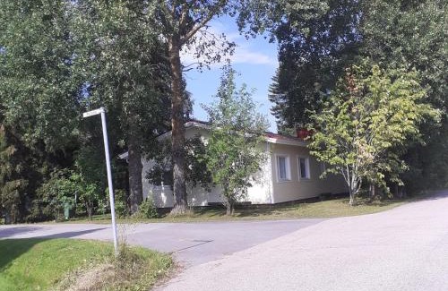 Kalajoki House | Huone Seesteisessä Mummolassa