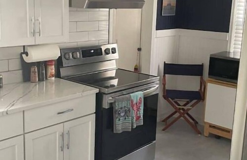 Huron House | Huron Beach Cottage with Game Room