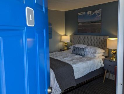 St Ignace Hotel | Huron Inn