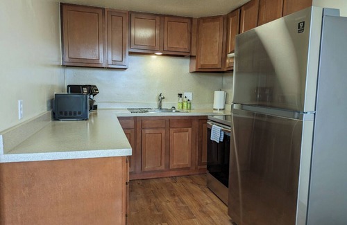 Huron Apartment | Huron's Hidden Gem: 1 Bedroom Oasis with amenities